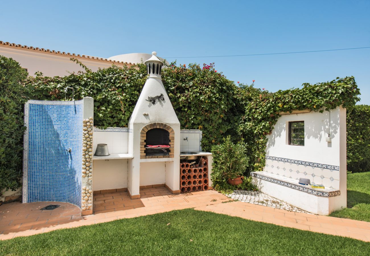 Villa in Galé - Hideaway