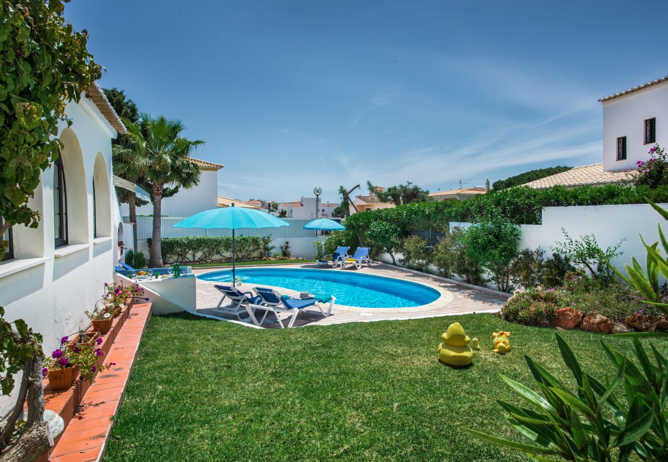 Villa in Sesmarias - Toad Hall