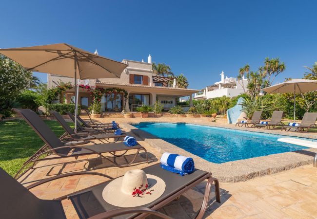 Villa in Galé - Casa da Praia Villa in Galé - Casa da Praia