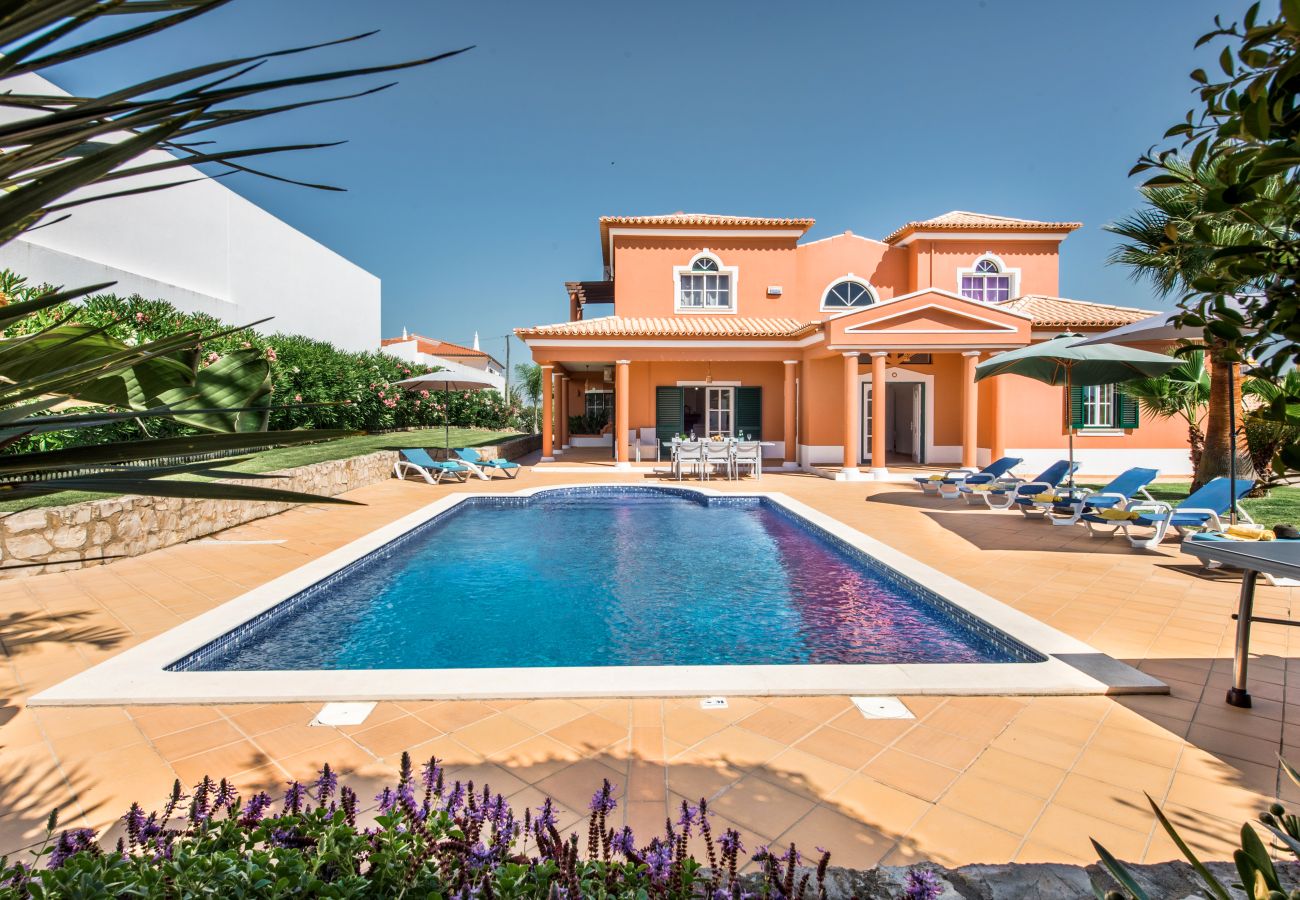 Villa à Galé - Luís