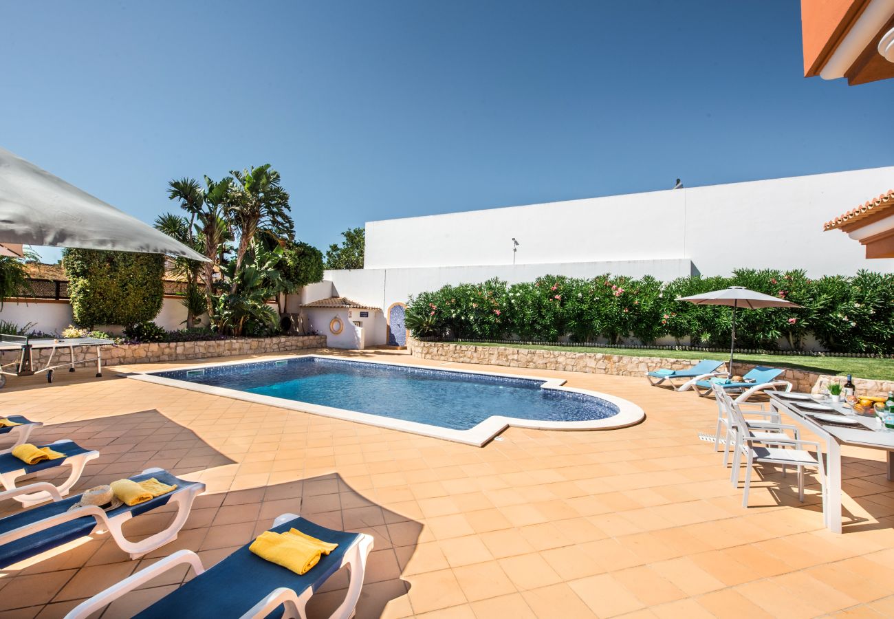 Villa à Galé - Luís