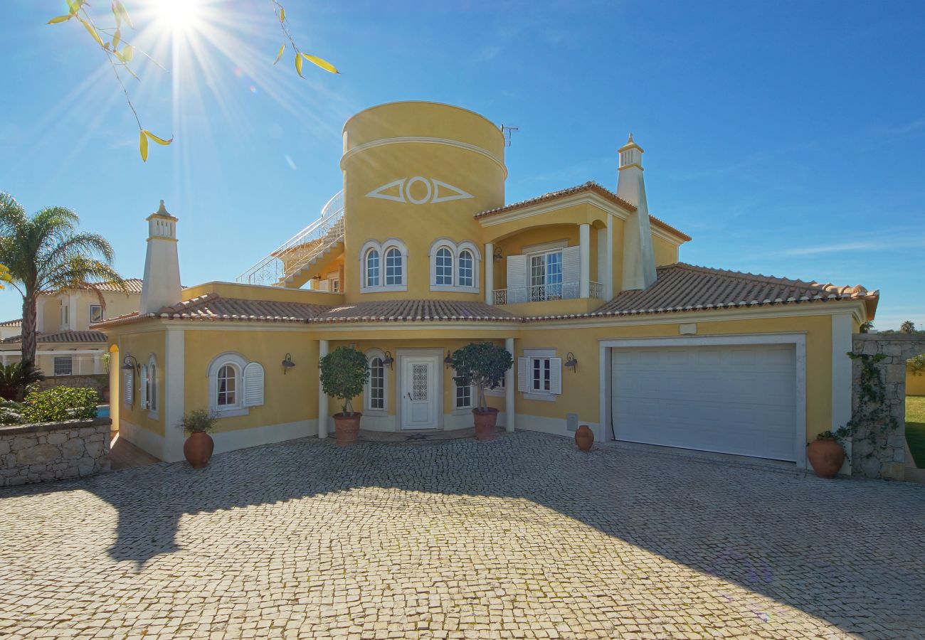 Villa à Albufeira - Lisianto