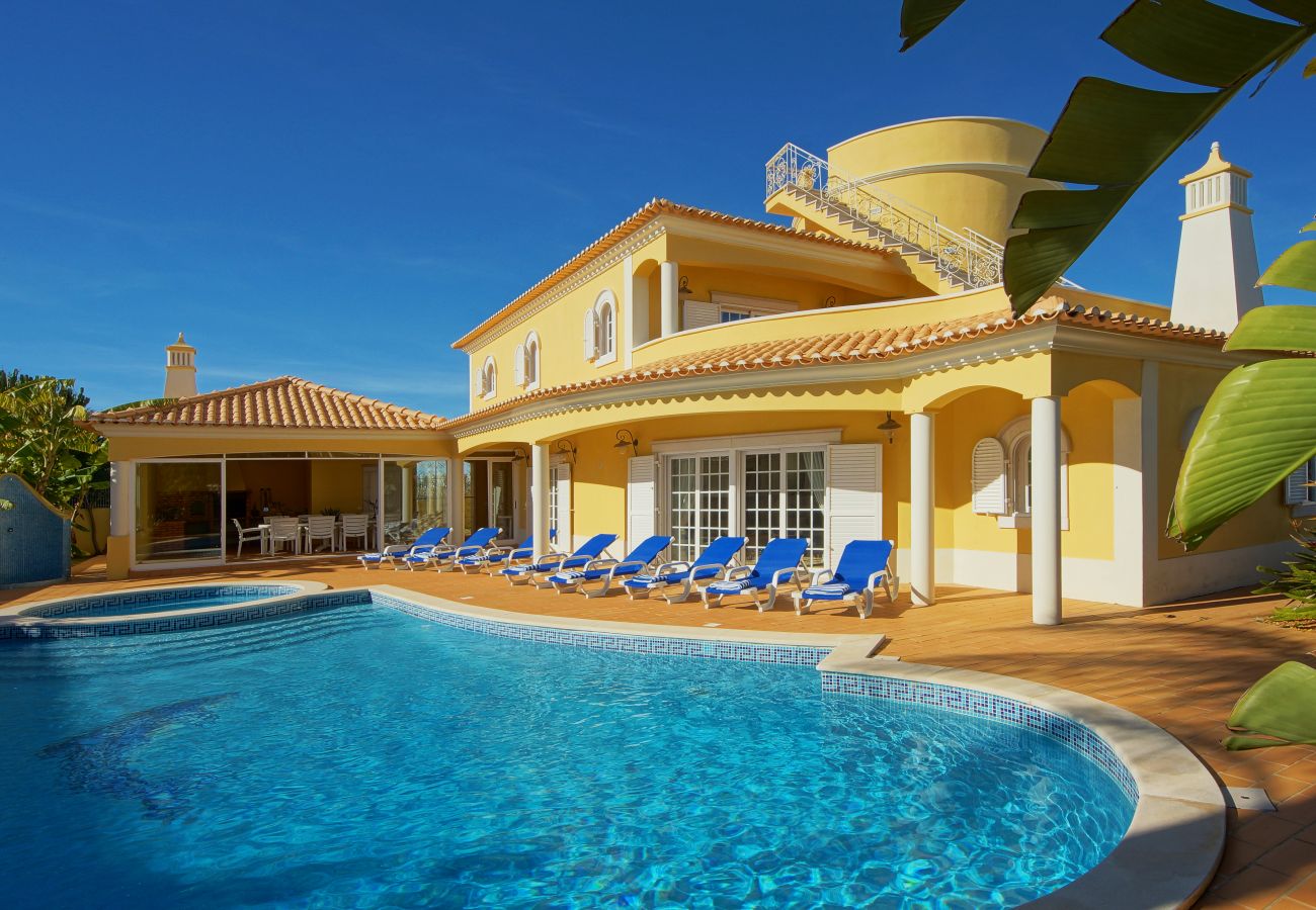 Villa à Albufeira - Lisianto