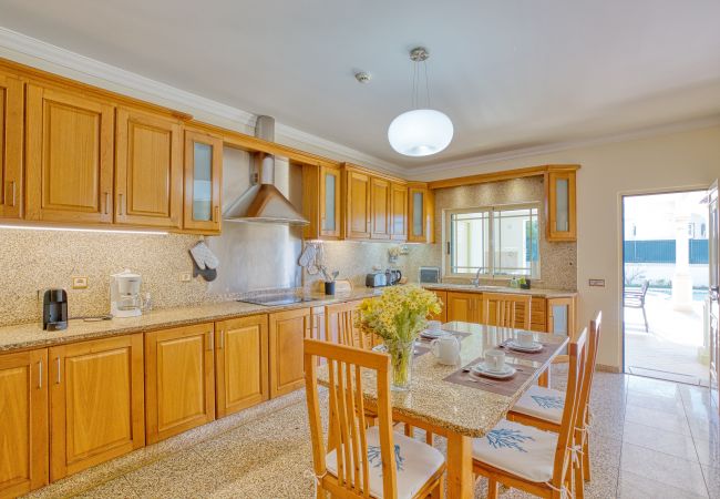 Villa à Albufeira - Villa Cibel Villa à Albufeira - Villa Cibel