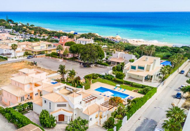 Villa à Galé - Figueiras Villa à Galé - Figueiras