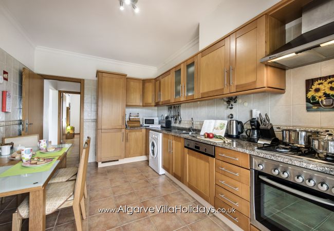 Villa à Alcantarilha - Rosemary Villa à Alcantarilha - Rosemary