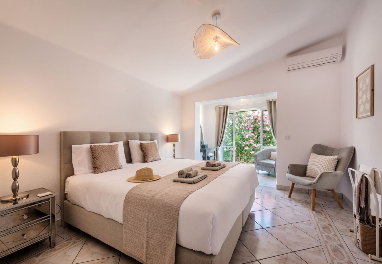 Villa à Albufeira - The Beach House