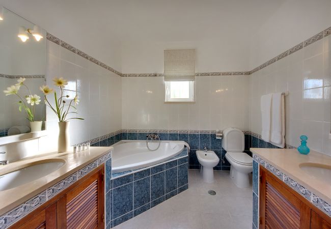 Villa em Albufeira - Villa Damara R19 Villa em Albufeira - Villa Damara R19