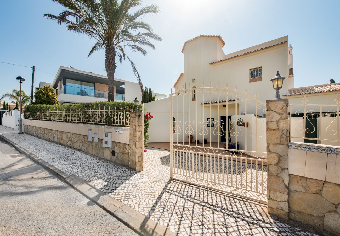 Villa em Galé - Hideaway