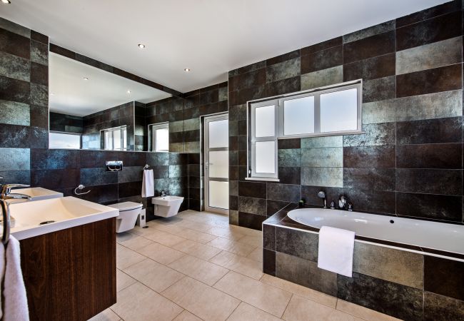 Villa em Sesmarias - Vista Mar Villa em Sesmarias - Vista Mar