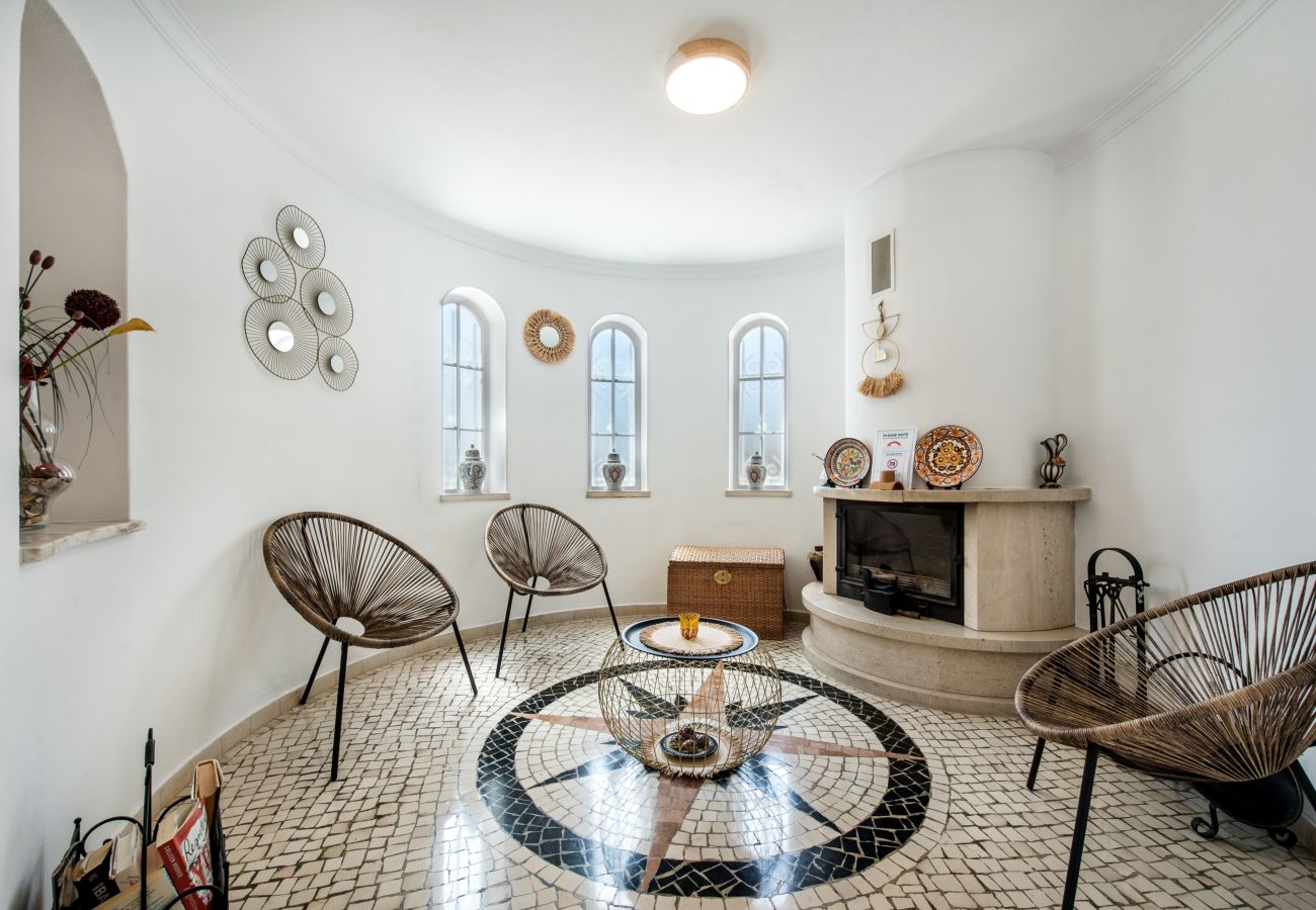 Villa em Galé - Clara