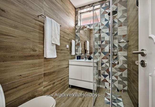 Villa em Galé - Luís Villa em Galé - Luís