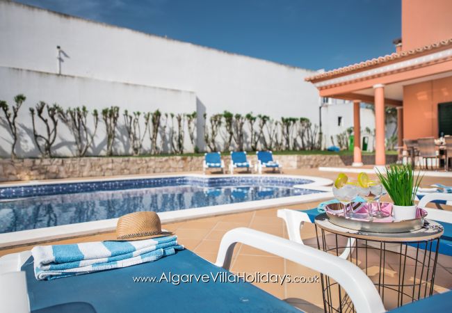 Villa em Galé - Luís Villa em Galé - Luís