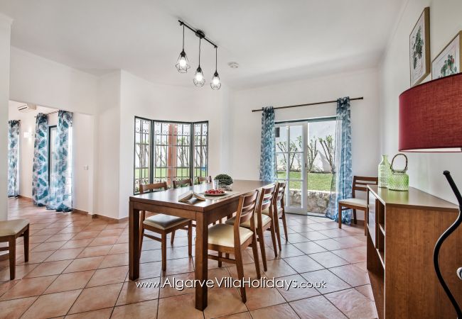 Villa em Galé - Luís Villa em Galé - Luís