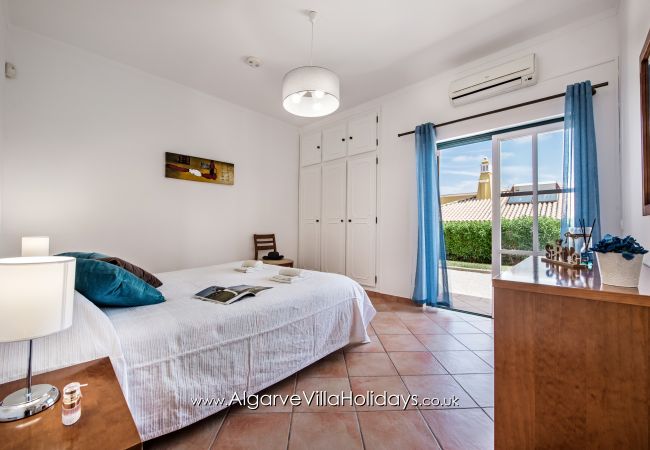 Villa em Galé - Luís Villa em Galé - Luís