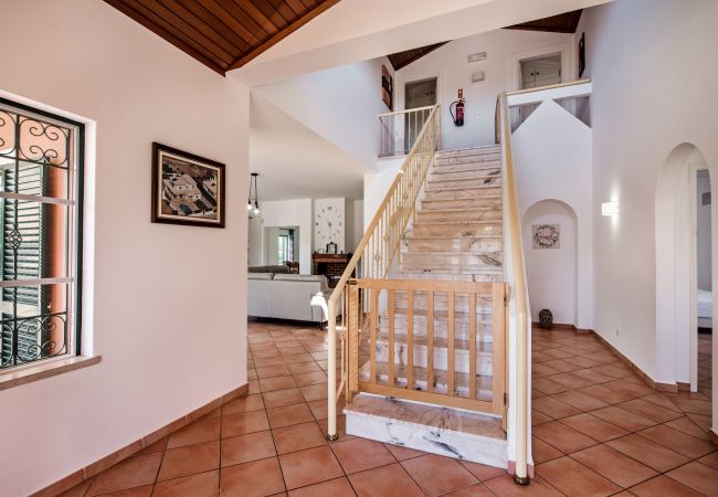 Villa em Galé - Luís Villa em Galé - Luís