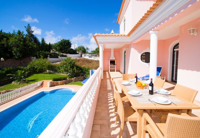 Villa em Sesmarias - Harmonia Villa em Sesmarias - Harmonia