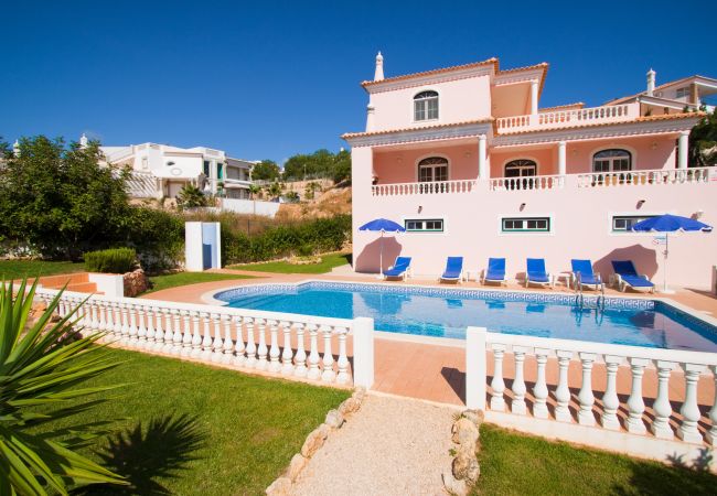 Villa em Sesmarias - Harmonia Villa em Sesmarias - Harmonia