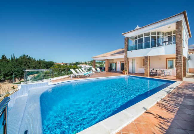 Villa em Sesmarias - Lila Villa em Sesmarias - Lila