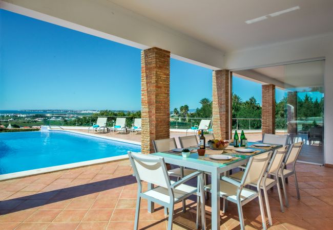 Villa em Sesmarias - Lila Villa em Sesmarias - Lila