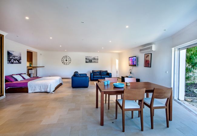 Villa em Sesmarias - Lila Villa em Sesmarias - Lila