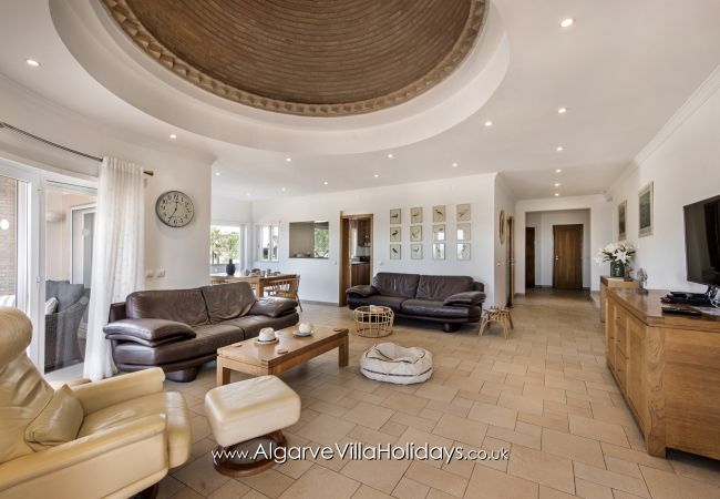 Villa em Sesmarias - Lila Villa em Sesmarias - Lila