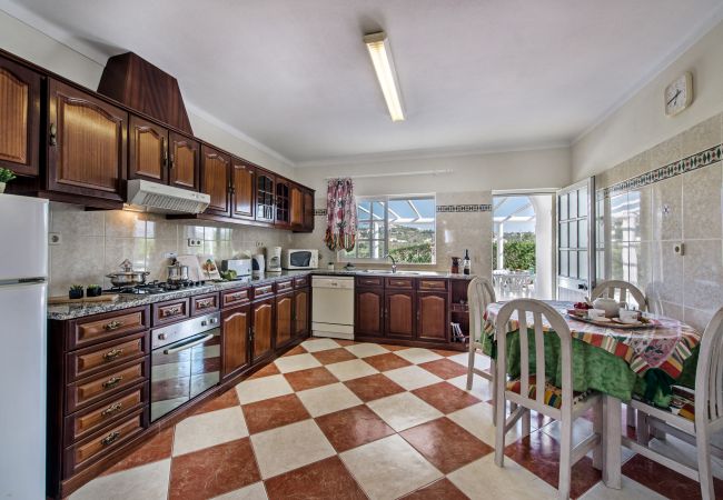 Villa em Vale Rebelho - Marco Real Villa em Vale Rebelho - Marco Real