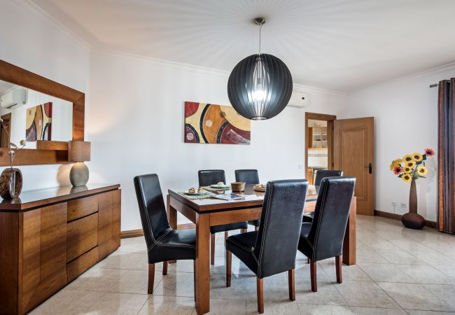 Apartamento em Galé - Apt Galé Mar 11 Apartamento em Galé - Apt Galé Mar 11