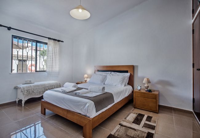 Villa em Sesmarias - Campos Villa em Sesmarias - Campos