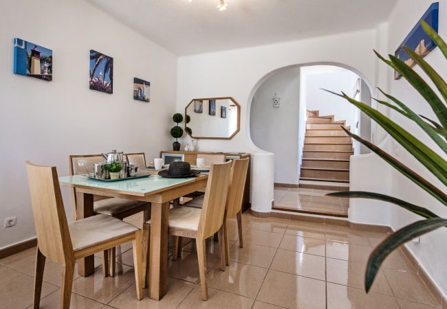 Villa em Sesmarias - Campos Villa em Sesmarias - Campos