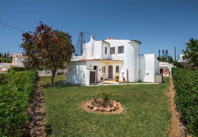 Villa em Sesmarias - Campos Villa em Sesmarias - Campos