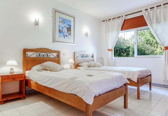 Villa em Albufeira - Oliveira Villa em Albufeira - Oliveira