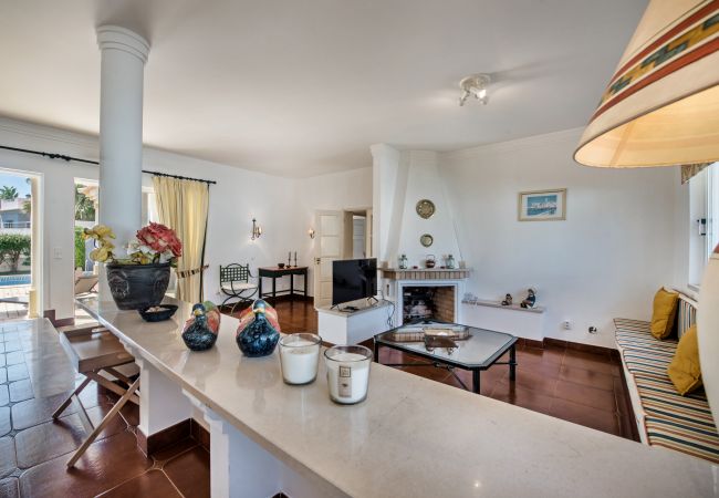 Villa em Albufeira - Branca Villa em Albufeira - Branca