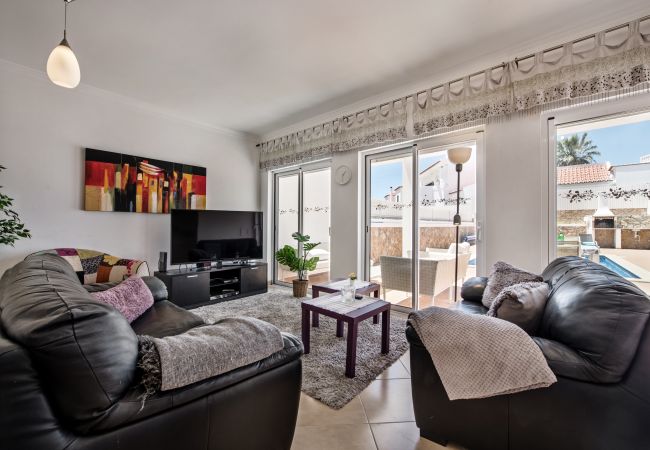 Villa em Albufeira - Felizalgarve Villa em Albufeira - Felizalgarve