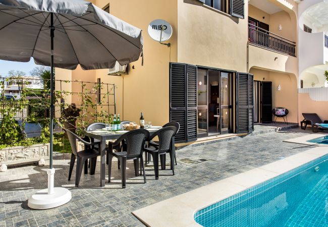Villa em Albufeira - Cabrita Villa em Albufeira - Cabrita