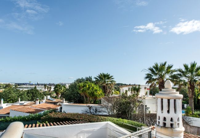 Villa em Guia - Casa Celina Villa em Guia - Casa Celina