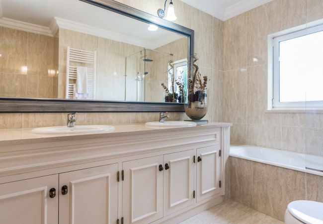 Villa em Galé - Figueiras Villa em Galé - Figueiras