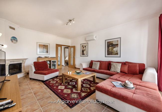 Villa em Alcantarilha - Rosemary Villa em Alcantarilha - Rosemary