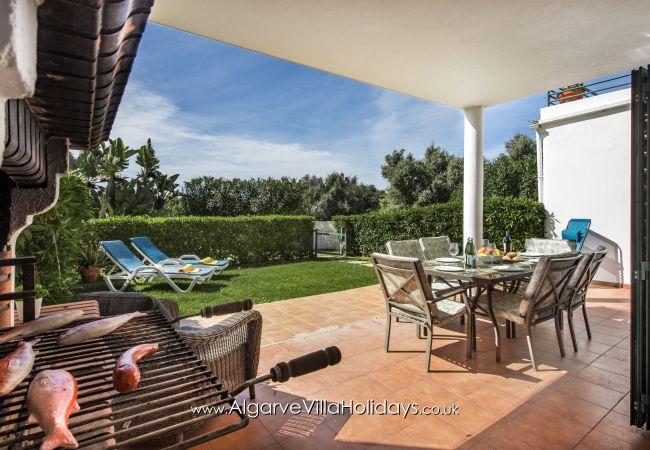 Villa em Alcantarilha - Rosemary Villa em Alcantarilha - Rosemary