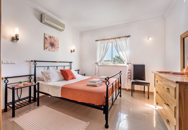 Apartamento em Albufeira - Apartment 1A - Galé Garden Apartamento em Albufeira - Apartment 1A - Galé Garden