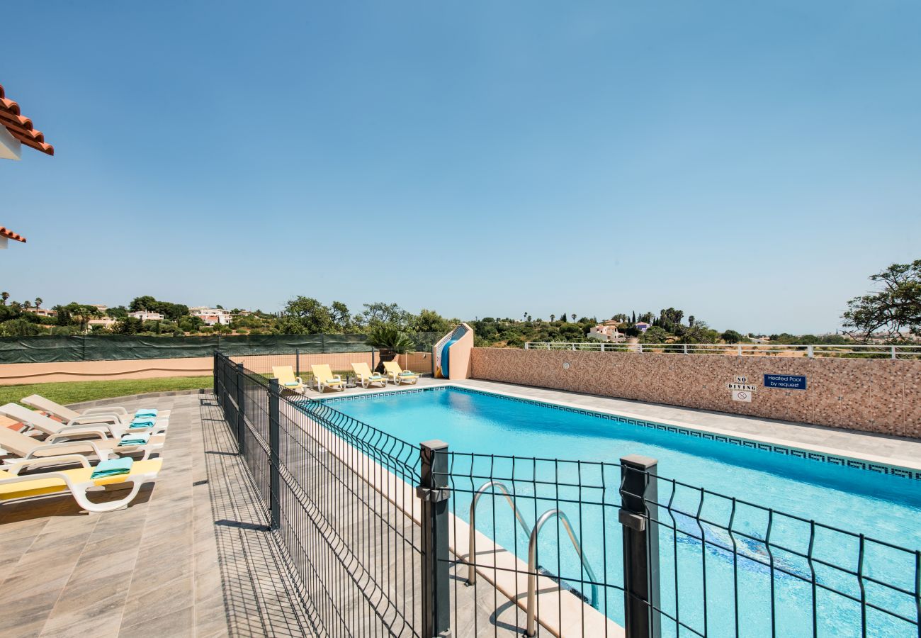 Villa em Vale Rebelho - Villa Mirante