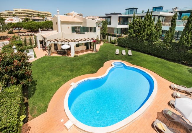 Villa in Galé - Hideaway
