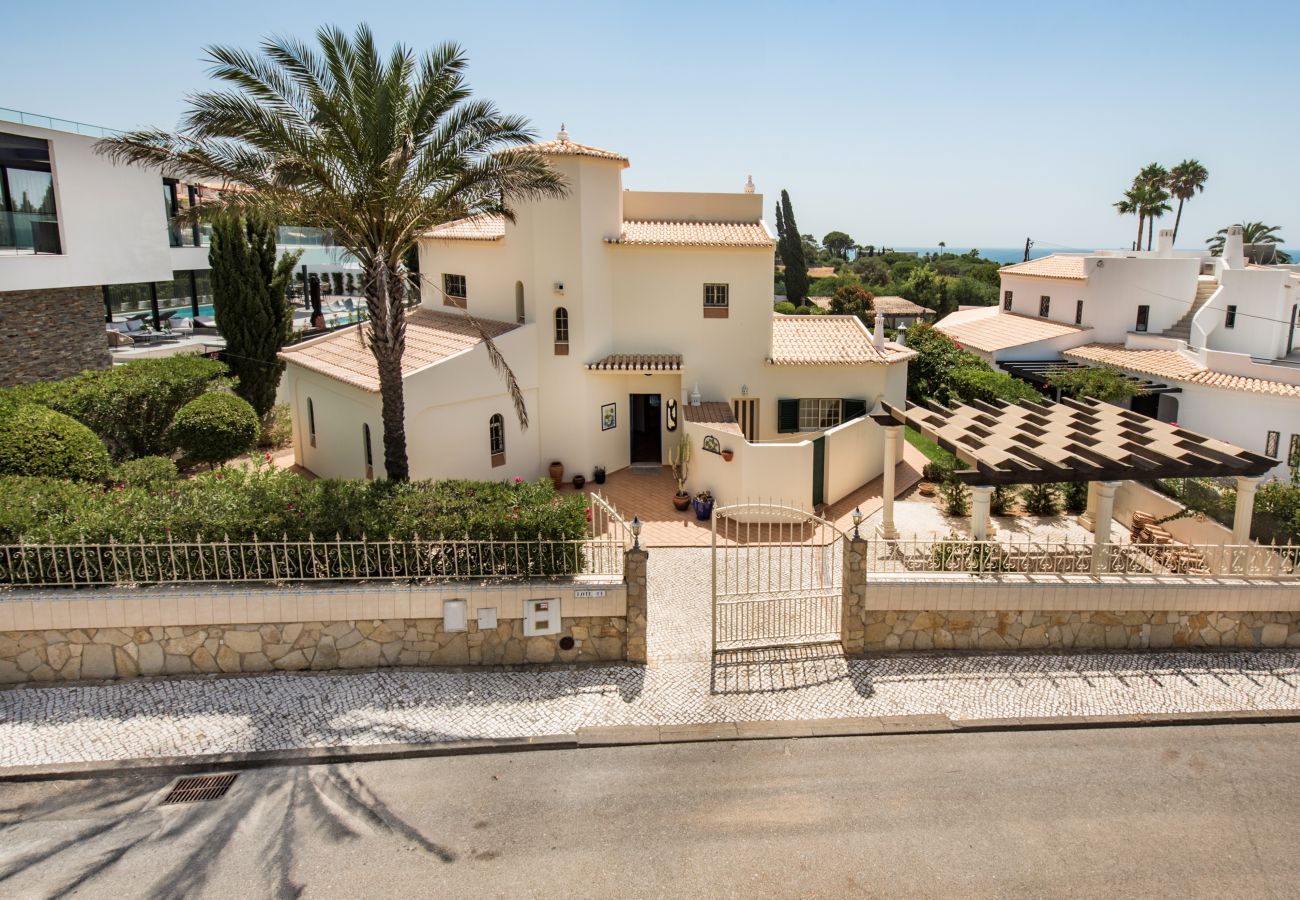 Villa in Galé - Hideaway