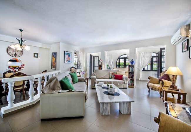 Villa in Sesmarias - Toad Hall Villa in Sesmarias - Toad Hall