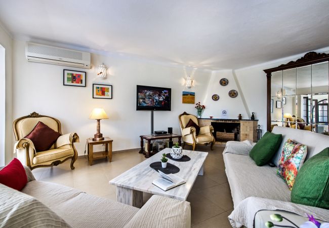 Villa in Sesmarias - Toad Hall Villa in Sesmarias - Toad Hall