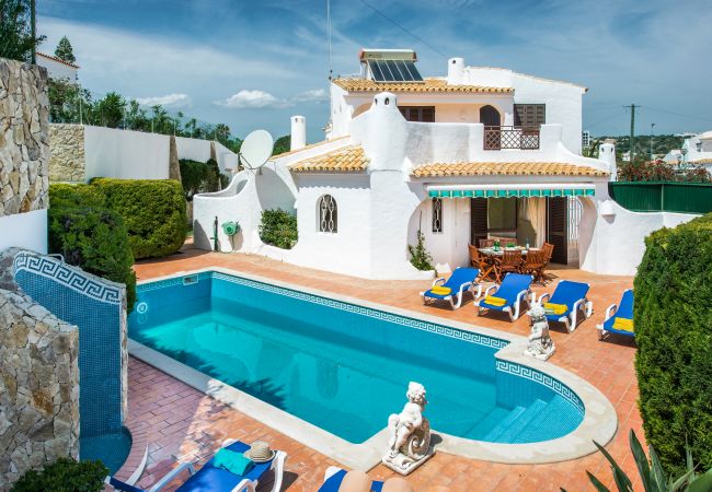 Villa/Dettached house in Albufeira - Amizade