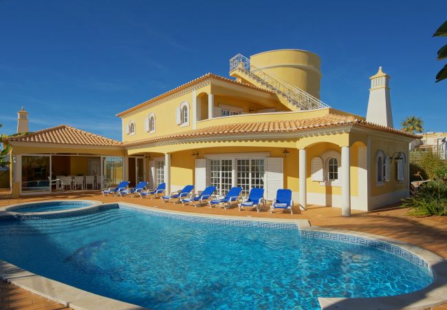 Villa in Albufeira - Lisianto Villa in Albufeira - Lisianto