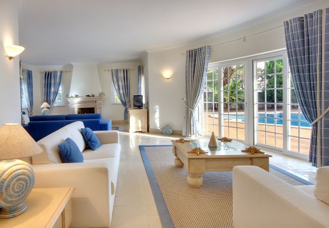 Villa in Albufeira - Lisianto Villa in Albufeira - Lisianto