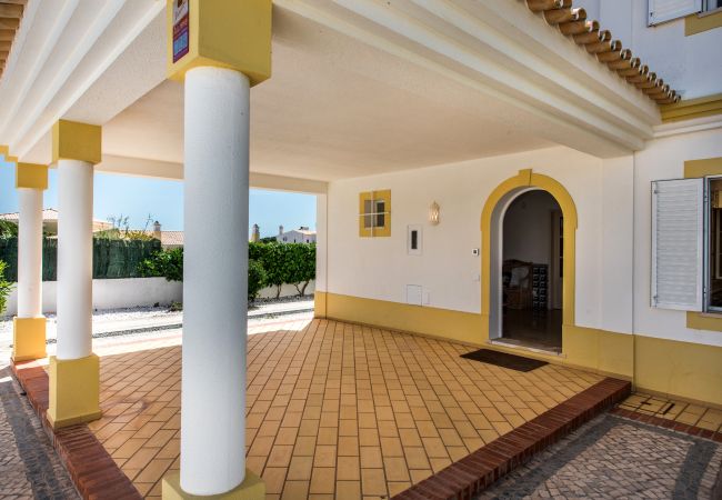 Villa in Albufeira - Branca Villa in Albufeira - Branca
