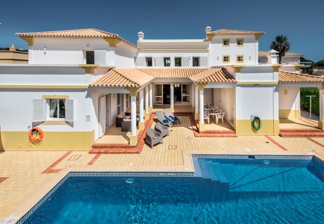Villa in Albufeira - Branca Villa in Albufeira - Branca